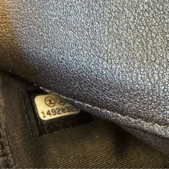 Chanel Sevruga Brilliant CC Black Leather Trifold Wallet - Picture 9 of 16